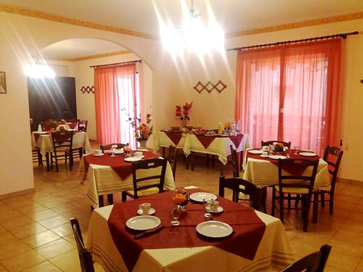Agriturismo La Badia Villa โมดิกา ภายนอก รูปภาพ