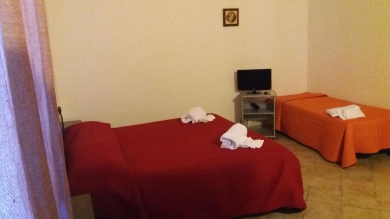 Agriturismo La Badia Villa โมดิกา ภายนอก รูปภาพ