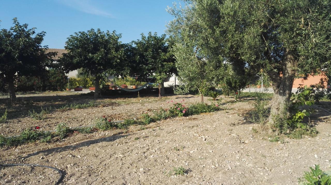 Agriturismo La Badia Villa โมดิกา ภายนอก รูปภาพ
